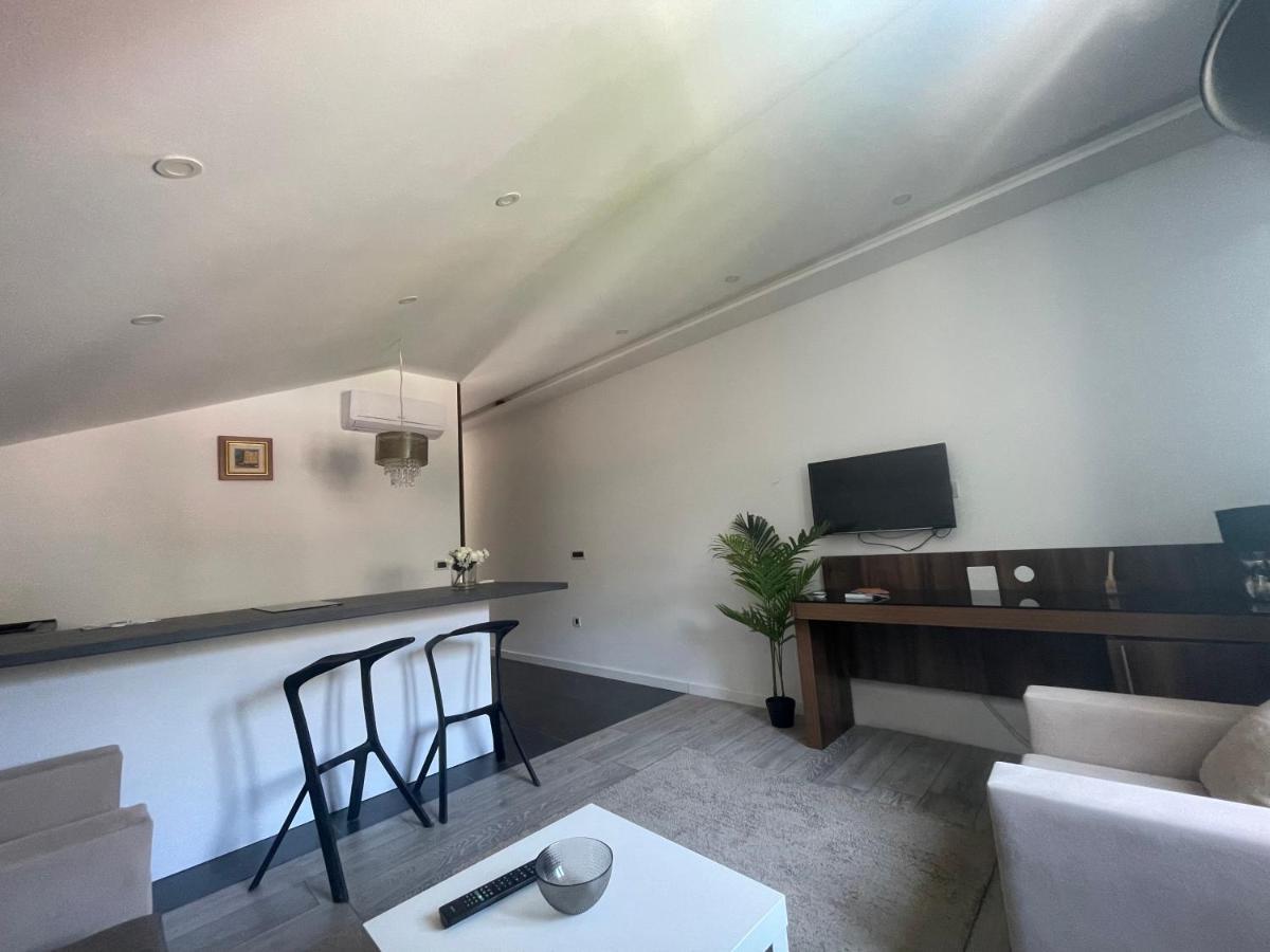 M House Bed & Breakfast Dubrovnik Dış mekan fotoğraf